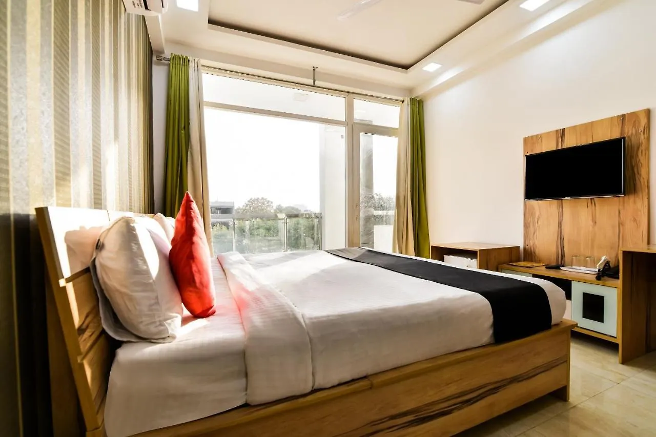 Capital O 30407 Hey Stay Gurgaon India