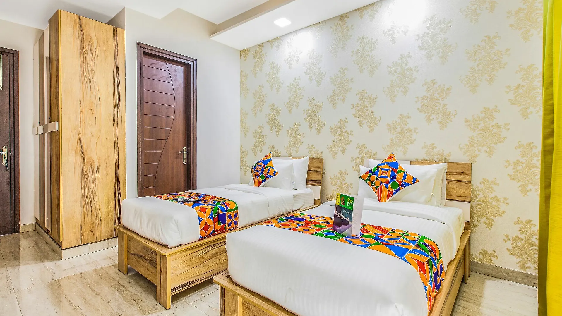 Capital O 30407 Hey Stay Gurgaon 3*,