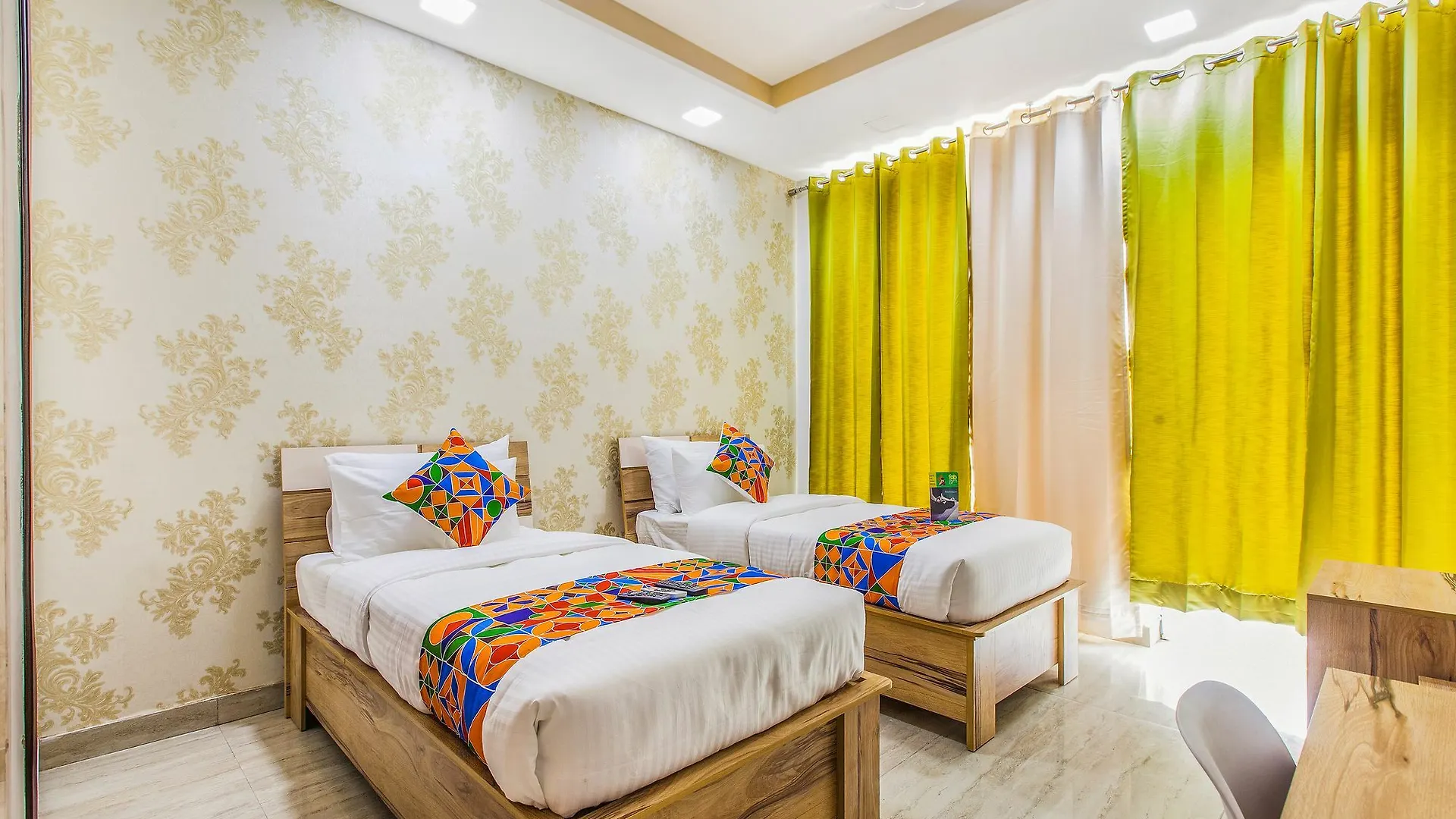 Capital O 30407 Hey Stay Gurgaon Hotel